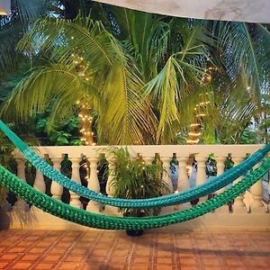 CASA TROPICAL Excelente ubicacion WIFI Terrazas AC